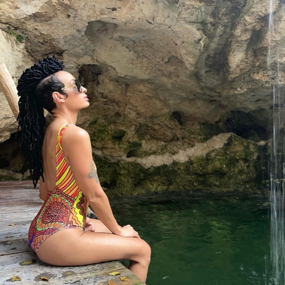 Original art swimsuit festival art Erykah Badu - Picture 3 of 10